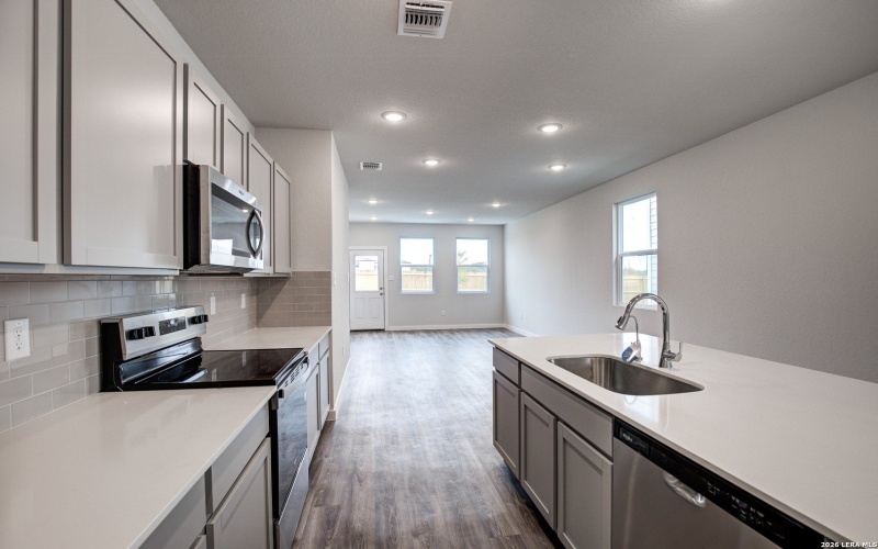 4343 HOBBITON WAY, New Braunfels, TX 78130, 3 Habitaciones Habitaciones , ,2 BañosBaños,Residential,En Venta,4343 HOBBITON WAY,0,1940307