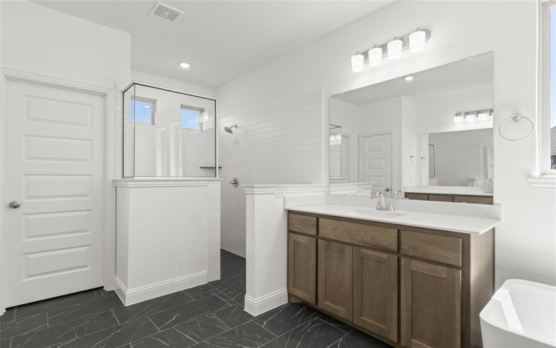 6801 Emerson Drive, Mesquite, TX 75126, 4 Bedrooms Bedrooms, ,3 BathroomsBathrooms,Residential,For Sale,6801 Emerson Drive,20644891
