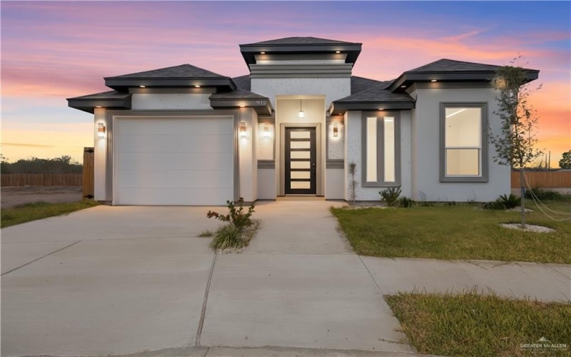 912 41st Street, San Juan, TX 78589, 3 Bedrooms Bedrooms, ,2 BathroomsBathrooms,Residential,For Sale,912 41st Street,0,496464