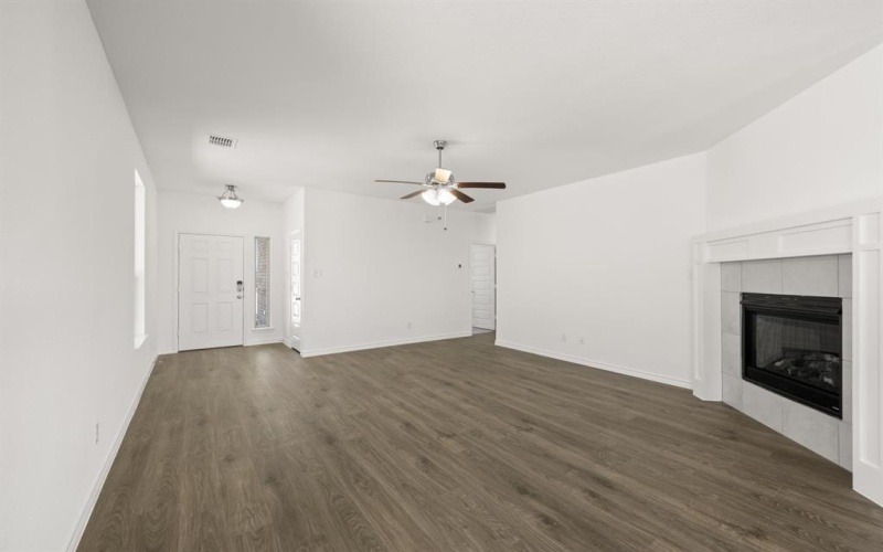 1909 Seminole Drive, Cleburne, TX 76033, 3 Bedrooms Bedrooms, ,2 BathroomsBathrooms,Residential,For Sale,1909 Seminole Drive,20594898