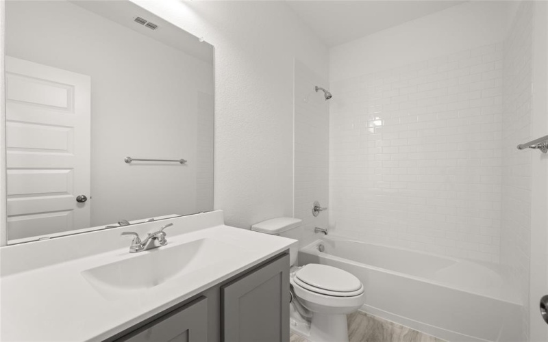 1909 Seminole Drive, Cleburne, TX 76033, 3 Bedrooms Bedrooms, ,2 BathroomsBathrooms,Residential,For Sale,1909 Seminole Drive,20594898