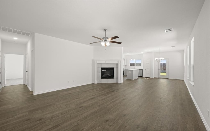 1909 Seminole Drive, Cleburne, TX 76033, 3 Bedrooms Bedrooms, ,2 BathroomsBathrooms,Residential,For Sale,1909 Seminole Drive,20594898