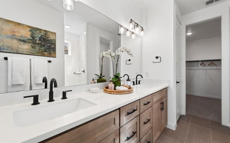 8704 Treeline Parkway, Justin, TX 76247, 3 Habitaciones Habitaciones , ,2 BañosBaños,Residential,En Venta,8704 Treeline Parkway,0,21187023