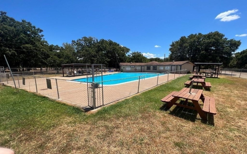 7137 Cayuga Drive, Mabank, TX 75156, 3 Bedrooms Bedrooms, ,2 BathroomsBathrooms,Residential,For Sale,7137 Cayuga Drive,0,21187026