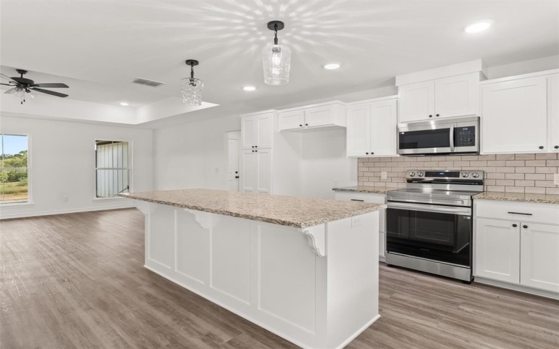 808 PR 3168, Gilmer, TX 75645, 3 Bedrooms Bedrooms, ,2 BathroomsBathrooms,Residential,For Sale,808 PR 3168,0,21187059