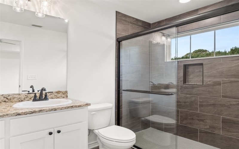 808 PR 3168, Gilmer, TX 75645, 3 Bedrooms Bedrooms, ,2 BathroomsBathrooms,Residential,For Sale,808 PR 3168,0,21187059