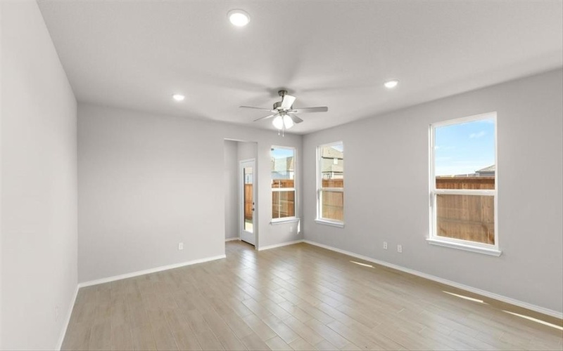 2001 Bayfront Drive, Royse City, TX 75189, 3 Habitaciones Habitaciones , ,2 BañosBaños,Residential,En Venta,2001 Bayfront Drive,0,21187080