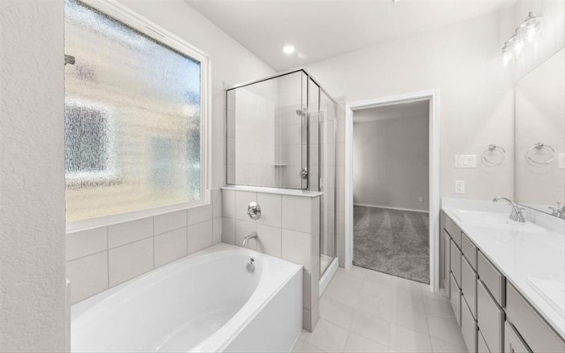 2001 Bayfront Drive, Royse City, TX 75189, 3 Habitaciones Habitaciones , ,2 BañosBaños,Residential,En Venta,2001 Bayfront Drive,0,21187080