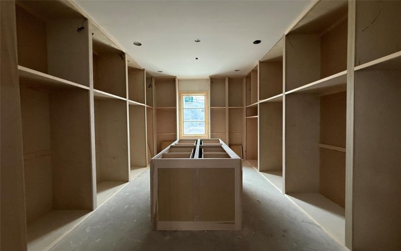 4117 Creekdale Drive, Dallas, TX 75229, 5 Bedrooms Bedrooms, ,7 BathroomsBathrooms,Residential,For Sale,4117 Creekdale Drive,0,21102850