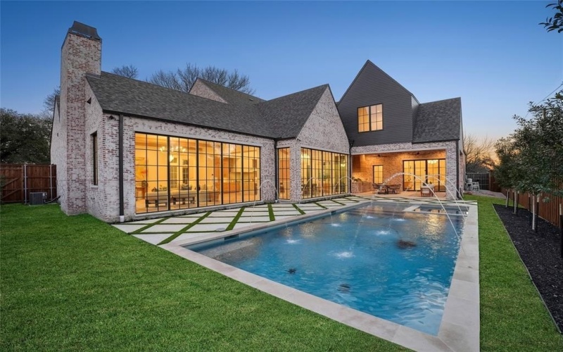 5945 Royal Crest Drive, Dallas, TX 75230, 5 Bedrooms Bedrooms, ,6 BathroomsBathrooms,Residential,For Sale,5945 Royal Crest Drive,0,21183855