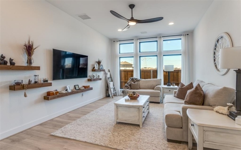 10440 Gray Hills Drive, Fort Worth, TX 76126, 4 Bedrooms Bedrooms, ,3 BathroomsBathrooms,Residential,For Sale,10440 Gray Hills Drive,0,21183871