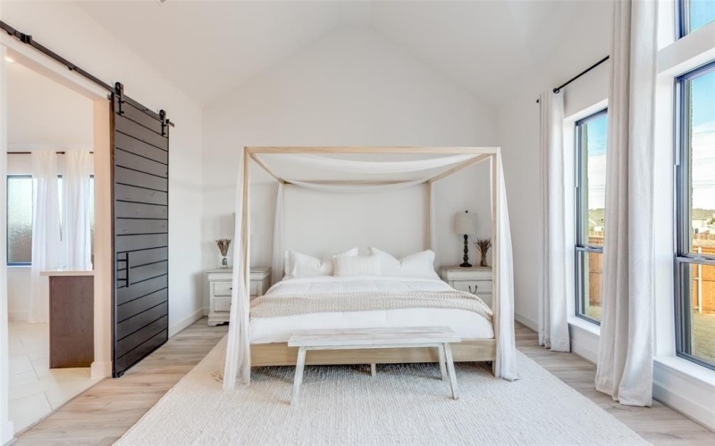 10440 Gray Hills Drive, Fort Worth, TX 76126, 4 Bedrooms Bedrooms, ,3 BathroomsBathrooms,Residential,For Sale,10440 Gray Hills Drive,0,21183871