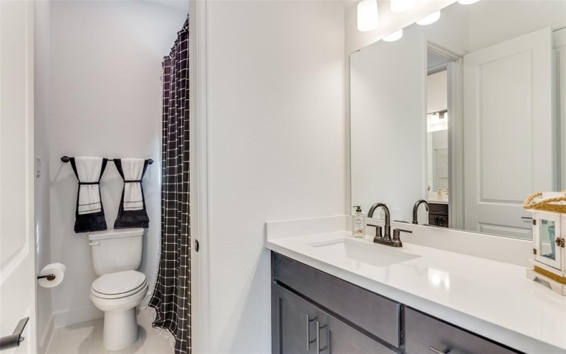 10440 Gray Hills Drive, Fort Worth, TX 76126, 4 Bedrooms Bedrooms, ,3 BathroomsBathrooms,Residential,For Sale,10440 Gray Hills Drive,0,21183871