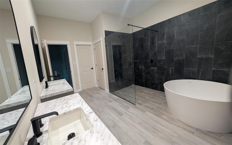 138 PVT ROAD 8524, Van, TX 75790, 3 Bedrooms Bedrooms, ,2 BathroomsBathrooms,Residential,For Sale,138 PVT ROAD 8524,0,21185657