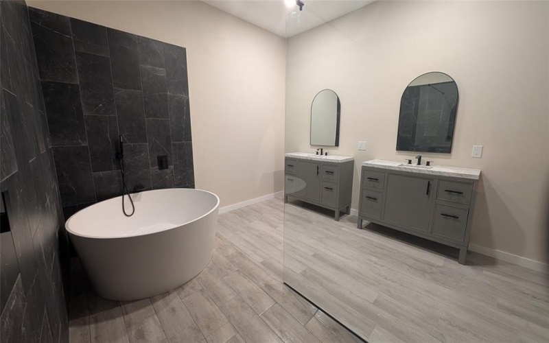 138 PVT ROAD 8524, Van, TX 75790, 3 Bedrooms Bedrooms, ,2 BathroomsBathrooms,Residential,For Sale,138 PVT ROAD 8524,0,21185657