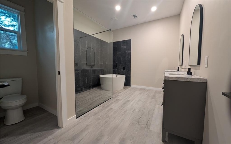 138 PVT ROAD 8524, Van, TX 75790, 3 Bedrooms Bedrooms, ,2 BathroomsBathrooms,Residential,For Sale,138 PVT ROAD 8524,0,21185657