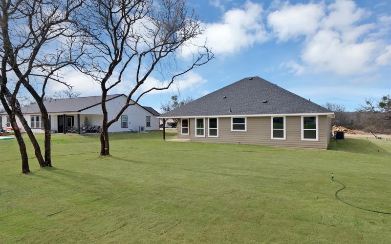 617 Lanai Circle, Runaway Bay, TX 76426, 4 Bedrooms Bedrooms, ,2 BathroomsBathrooms,Residential,For Sale,617 Lanai Circle,0,21186835