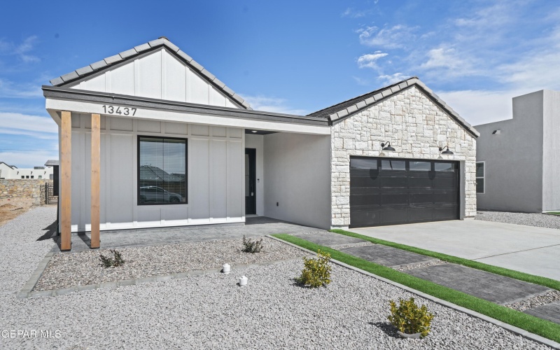 3932 SURMISE Street, El Paso, TX 79938, 4 Habitaciones Habitaciones , ,3 BañosBaños,Residential,En Venta,3932 SURMISE Street,0,938646