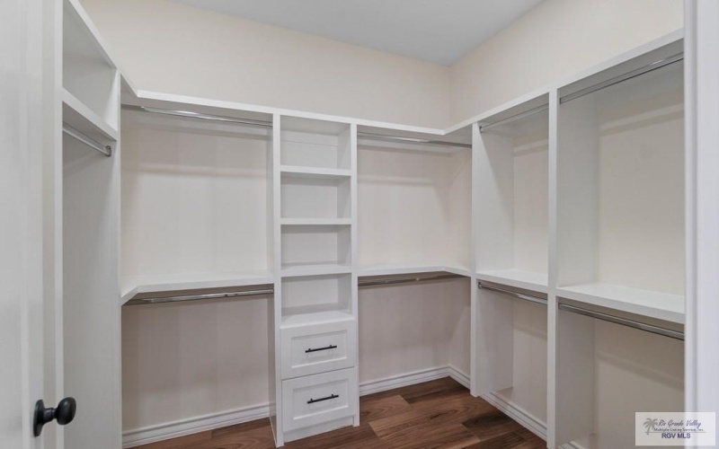 126 MARIGOLD RD, LOS FRESNOS, TX 78566, 3 Bedrooms Bedrooms, ,2 BathroomsBathrooms,Residential,For Sale,126 MARIGOLD RD,0,29771682