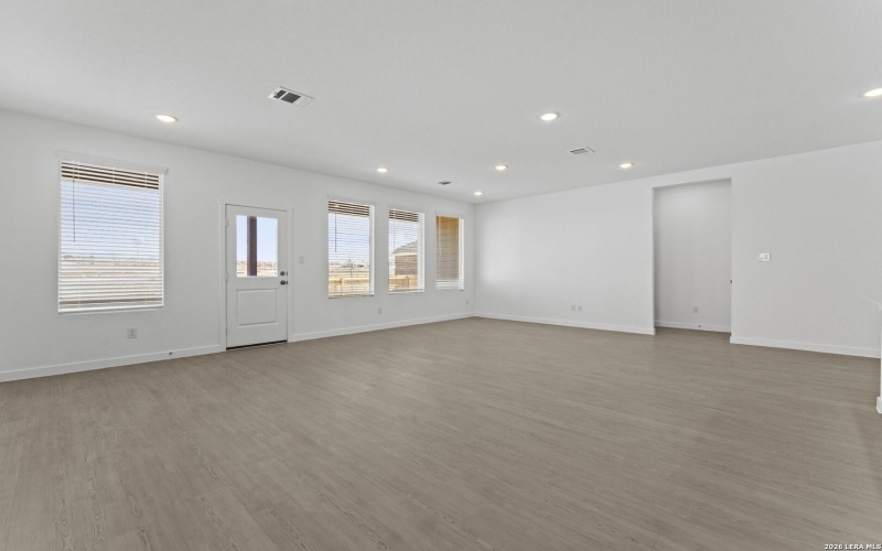 1935 Longspur Cv, New Braunfels, TX 78130, 4 Bedrooms Bedrooms, ,3 BathroomsBathrooms,Residential,For Sale,1935 Longspur Cv,0,1940759