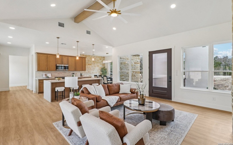 858 Rutherford, Fischer, TX 78623, 4 Habitaciones Habitaciones , ,5 BañosBaños,Residential,En Venta,858 Rutherford,0,1943232