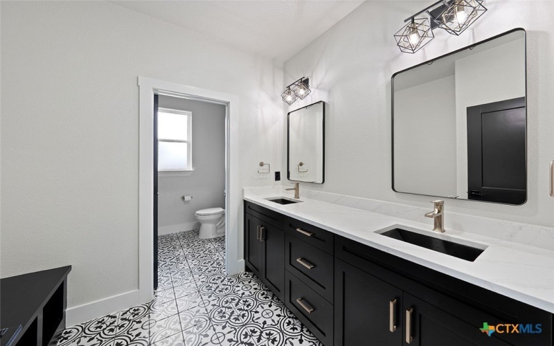 1220 Hadley Lane, Copperas Cove, TX 76522, 4 Bedrooms Bedrooms, ,3 BathroomsBathrooms,Residential,For Sale,1220 Hadley Lane,0,605242