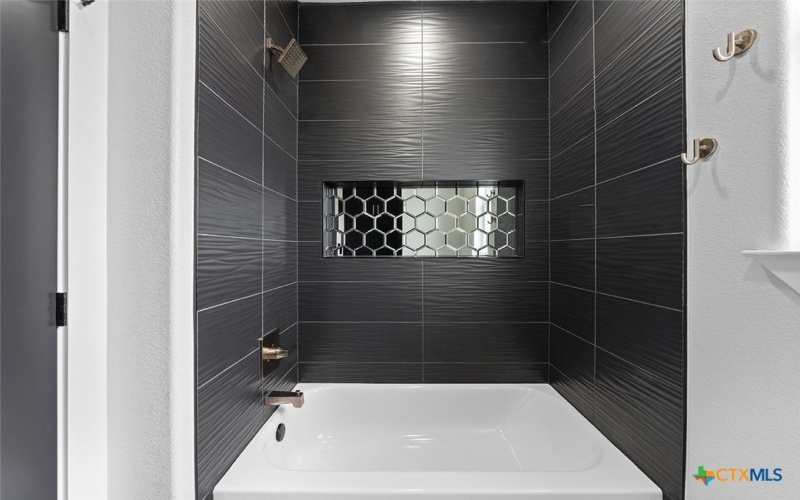 1220 Hadley Lane, Copperas Cove, TX 76522, 4 Bedrooms Bedrooms, ,3 BathroomsBathrooms,Residential,For Sale,1220 Hadley Lane,0,605242