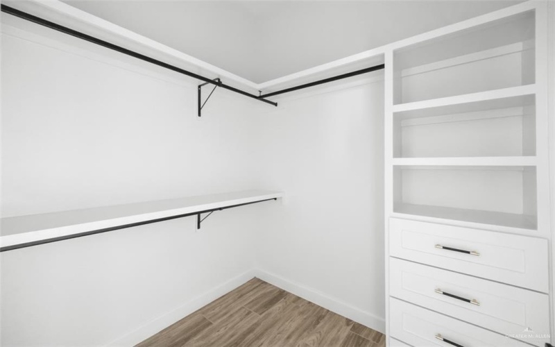 2304 San Charbel Street, San Juan, TX 78589, 3 Bedrooms Bedrooms, ,2 BathroomsBathrooms,Residential,For Sale,2304 San Charbel Street,0,494850