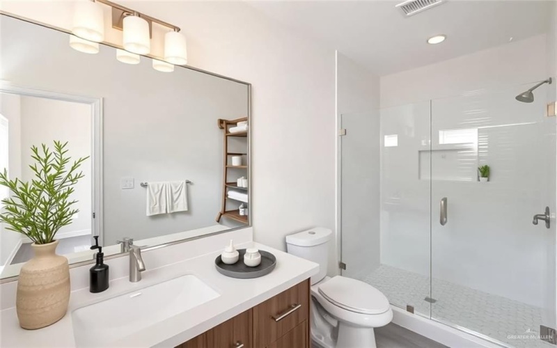 604 N Onyx Avenue unit: 1 #1, Edinburg, TX 78541, 2 Bedrooms Bedrooms, ,2 BathroomsBathrooms,Residential,For Sale,604 N Onyx Avenue unit: 1,0,496470