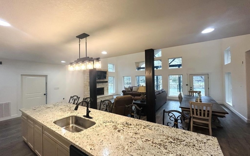 422 Beechwood Loop, Hemphill, TX 75948, 3 Bedrooms Bedrooms, ,2 BathroomsBathrooms,Residential,For Sale,422 Beechwood Loop,0,65105619