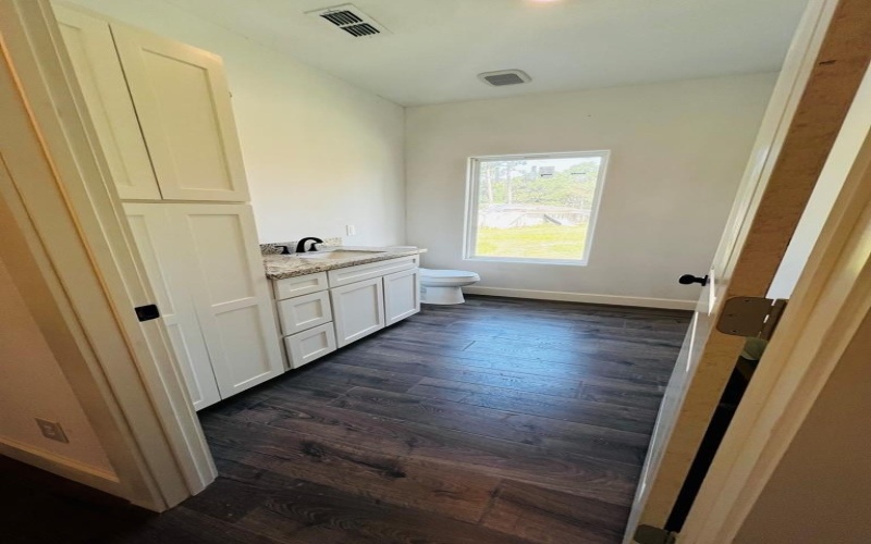 422 Beechwood Loop, Hemphill, TX 75948, 3 Bedrooms Bedrooms, ,2 BathroomsBathrooms,Residential,For Sale,422 Beechwood Loop,0,65105619