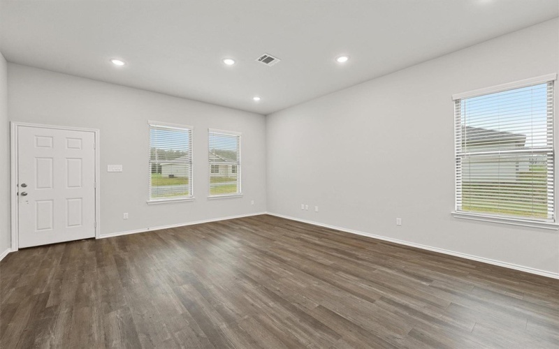 389 Byrd Drive, Lufkin, TX 75901, 3 Habitaciones Habitaciones , ,2 BañosBaños,Residential,En Venta,389 Byrd Drive,0,65106516