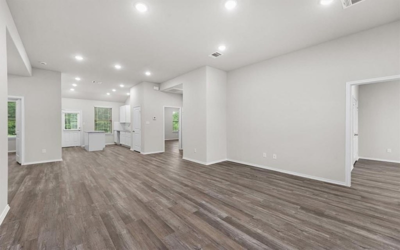 380 Byrd Drive, Lufkin, TX 75901, 4 Bedrooms Bedrooms, ,2 BathroomsBathrooms,Residential,For Sale,380 Byrd Drive,0,65106519