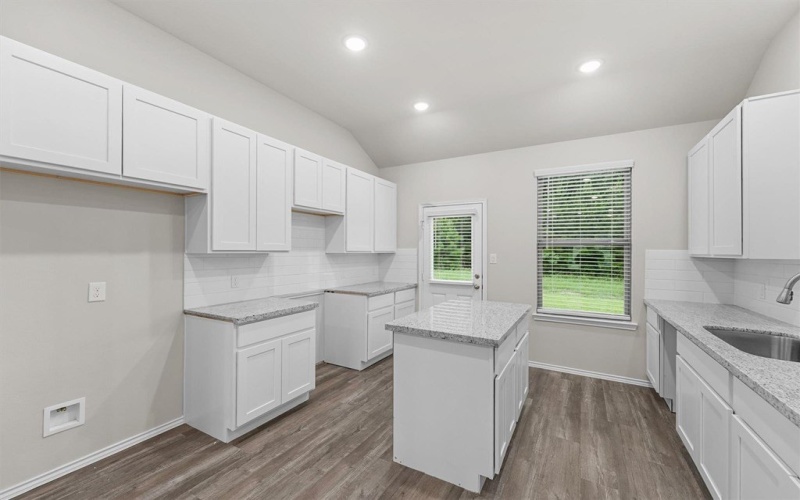 380 Byrd Drive, Lufkin, TX 75901, 4 Bedrooms Bedrooms, ,2 BathroomsBathrooms,Residential,For Sale,380 Byrd Drive,0,65106519