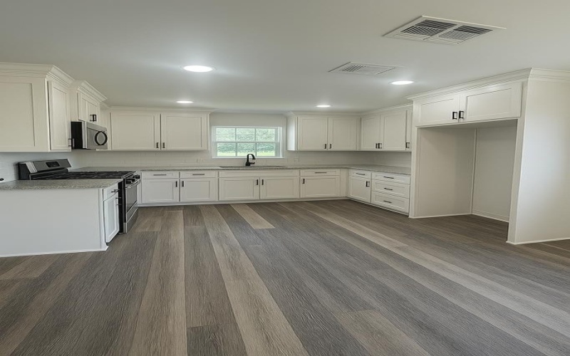 3321 Brookhollow Drive, Nacogdoches, TX 75964, 3 Bedrooms Bedrooms, ,2 BathroomsBathrooms,Residential,For Sale,3321 Brookhollow Drive,0,65106626