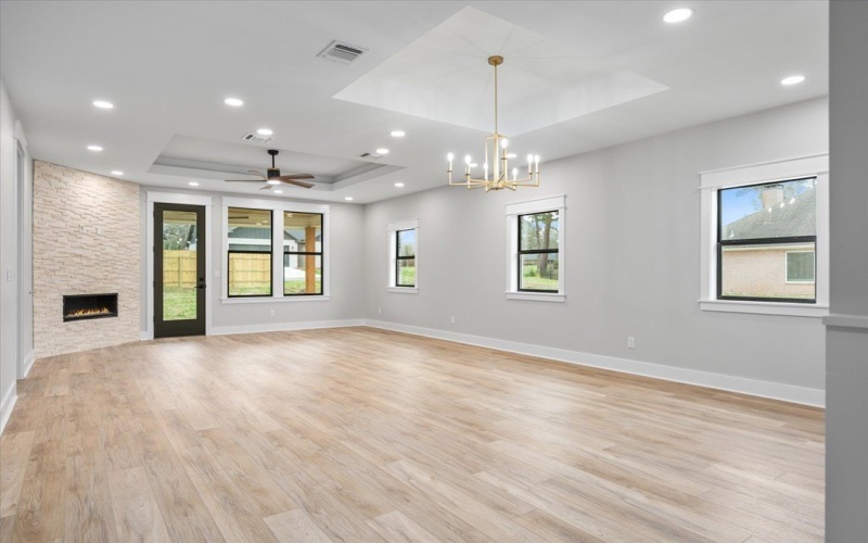 911 Augusta Drive, Lufkin, TX 75901, 3 Bedrooms Bedrooms, ,2 BathroomsBathrooms,Residential,For Sale,911 Augusta Drive,0,65106701