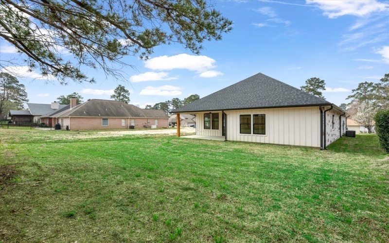 911 Augusta Drive, Lufkin, TX 75901, 3 Bedrooms Bedrooms, ,2 BathroomsBathrooms,Residential,For Sale,911 Augusta Drive,0,65106701