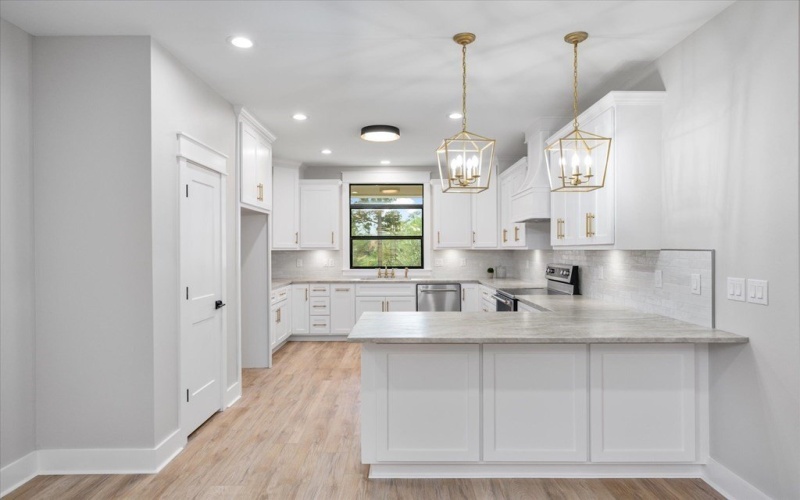 911 Augusta Drive, Lufkin, TX 75901, 3 Bedrooms Bedrooms, ,2 BathroomsBathrooms,Residential,For Sale,911 Augusta Drive,0,65106701