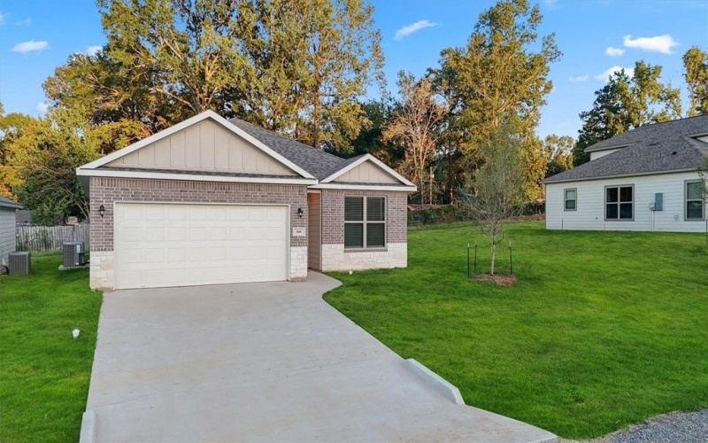 160 Byrd Drive, Lufkin, TX 75901, 3 Bedrooms Bedrooms, ,2 BathroomsBathrooms,Residential,For Sale,160 Byrd Drive,0,65106912