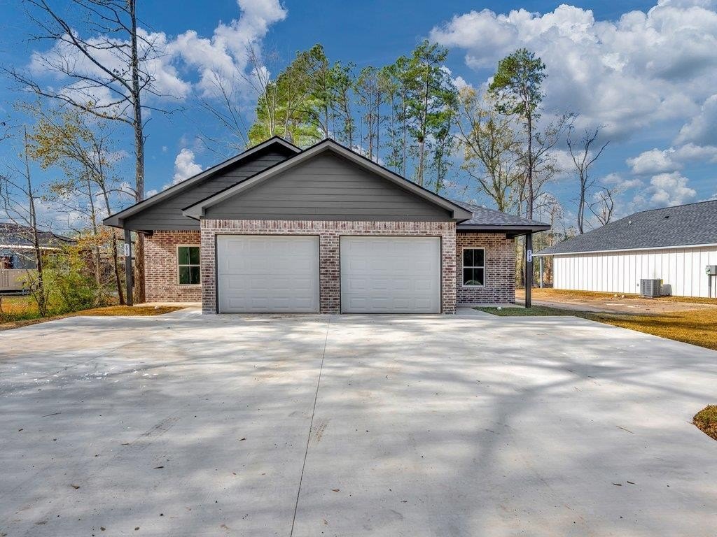 201 Mott Road, Lufkin, TX 75904, 4 Habitaciones Habitaciones , ,5 BañosBaños,Residential,En Venta,201 Mott Road,0,65107386