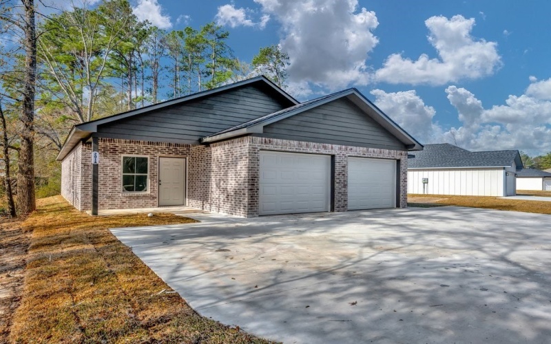 201 Mott Road, Lufkin, TX 75904, 4 Habitaciones Habitaciones , ,5 BañosBaños,Residential,En Venta,201 Mott Road,0,65107386