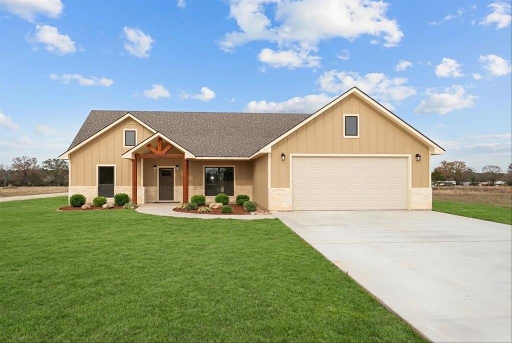 347 Egg Farm Road, Lufkin, TX 75901, 3 Bedrooms Bedrooms, ,2 BathroomsBathrooms,Residential,For Sale,347 Egg Farm Road,0,65107443