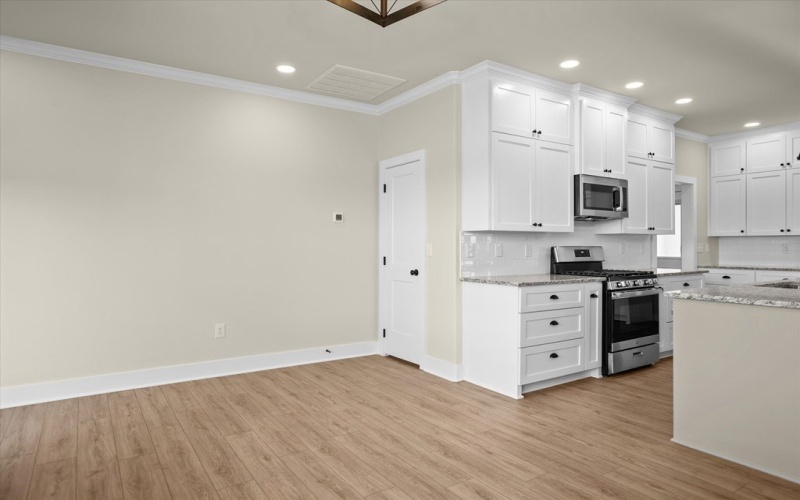 347 Egg Farm Road, Lufkin, TX 75901, 3 Bedrooms Bedrooms, ,2 BathroomsBathrooms,Residential,For Sale,347 Egg Farm Road,0,65107443