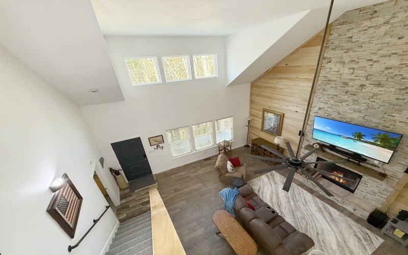 140 Deodar Drive, Brookeland, TX 75931, 3 Bedrooms Bedrooms, ,2 BathroomsBathrooms,Residential,For Sale,140 Deodar Drive,0,65107789