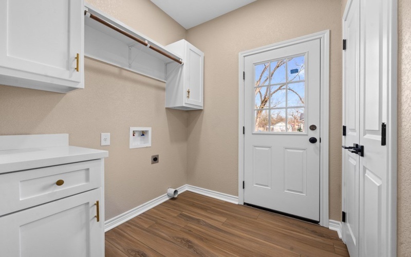 1314 Elm Street, Lufkin, TX 75904, 3 Habitaciones Habitaciones , ,2 BañosBaños,Residential,En Venta,1314 Elm Street,0,65107905