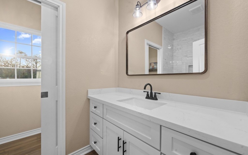 1314 Elm Street, Lufkin, TX 75904, 3 Habitaciones Habitaciones , ,2 BañosBaños,Residential,En Venta,1314 Elm Street,0,65107905