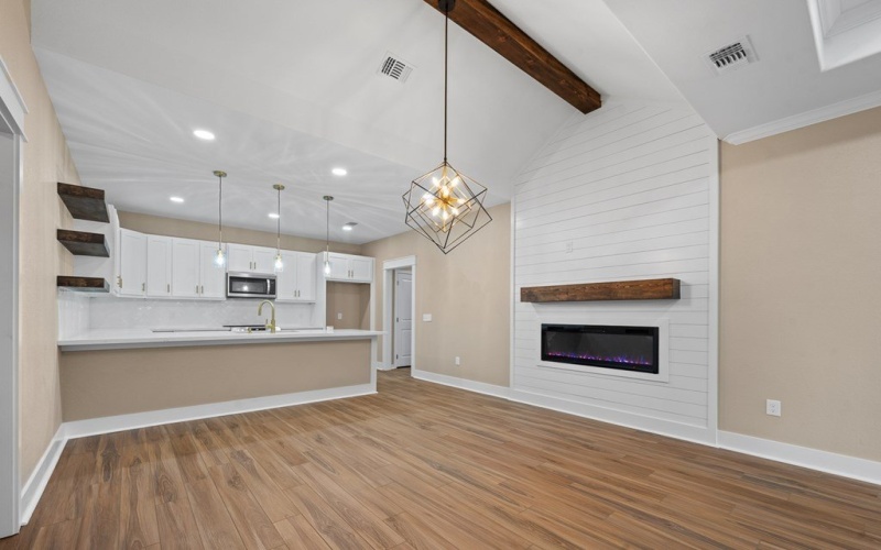 1314 Elm Street, Lufkin, TX 75904, 3 Habitaciones Habitaciones , ,2 BañosBaños,Residential,En Venta,1314 Elm Street,0,65107905