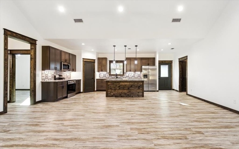 808 Cunningham Drive, Lufkin, TX 75901, 3 Habitaciones Habitaciones , ,2 BañosBaños,Residential,En Venta,808 Cunningham Drive,0,65107967