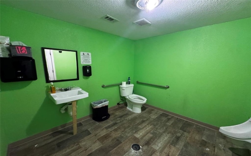 2001 Harrison Street, Bellmead, TX 76705, ,Commercial Sale,For Sale,2001 Harrison Street,0,21187151