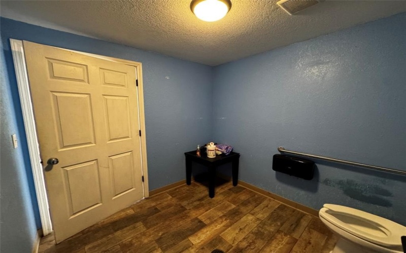 2001 Harrison Street, Bellmead, TX 76705, ,Commercial Sale,For Sale,2001 Harrison Street,0,21187151